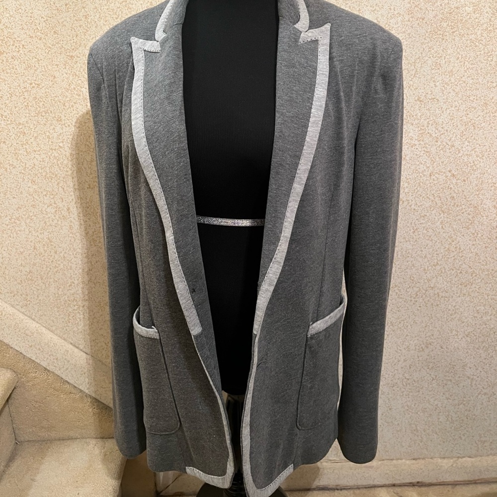 Zara men’s grey blazer